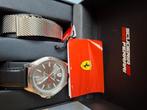 Ferrari scuderia pilota horloge, Handtassen en Accessoires, Horloges | Heren, Staal, Polshorloge, Overige materialen, Zo goed als nieuw