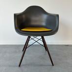 Vitra Eames Plastic Armchair met zitkussen, Enlèvement, Comme neuf, Gris