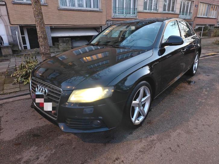Audi A4 B8 2.0TDI 136CV, Auto's, Audi, Particulier, A4, ABS, Adaptive Cruise Control, Airbags, Airconditioning, Alarm, Bluetooth