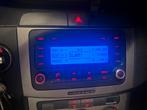 Vw RCD 300 radio voor o.a golf, passat, jetta, caddy, polo, Auto diversen, Autoradio's, Ophalen, Zo goed als nieuw
