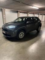 Toyota yaris cross hybride, 2023, 12900 km, Auto's, Automaat, Euro 6, 1490 cc, 5 zetels