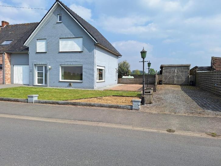 HOB met ruime oprit nabij een bos, Immo, Huizen en Appartementen te koop, Provincie West-Vlaanderen, 500 tot 1000 m², Overige soorten