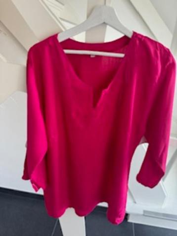 nieuwe roze set broek en tuniek onesize beschikbaar voor biedingen