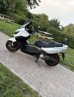 Scooter 500cc, Ophalen of Verzenden, Zo goed als nieuw