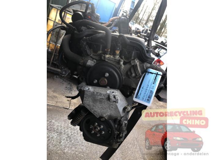 Motor van een Opel Corsa, Auto-onderdelen, Motor en Toebehoren, Opel, Gebruikt, 3 maanden garantie, Ophalen of Verzenden