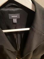 Kleding, Kleding | Dames, Jasjes, Kostuums en Pakken, Ophalen, Zo goed als nieuw, Maat 42/44 (L)