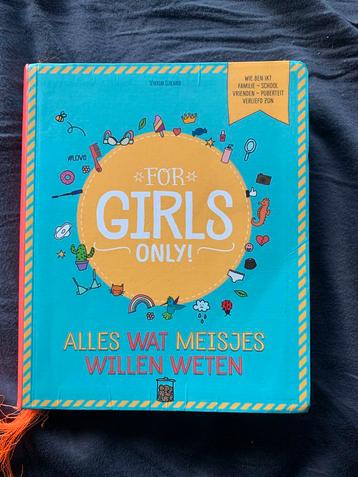 For girls only - Alles wat meisjes willen weten beschikbaar voor biedingen