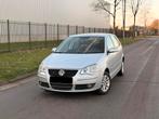 VOLKSWAGEN POLO 1.4 I* ZEER PROPER STAAT, Auto's, Voorwielaandrijving, Stof, Zwart, 4 cilinders