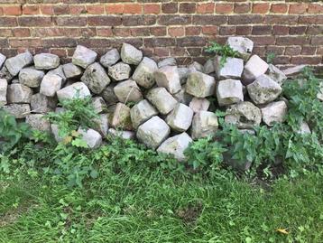Kasseien oprit tuinpad wegeltje terras beschikbaar voor biedingen