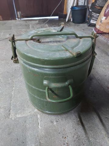 NATO warmhoudcontainer/frigo container, Enlèvement