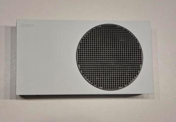 XBOX S WIT 512 GB + GRATIS RGB COOLING FAN beschikbaar voor biedingen