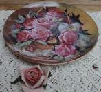 Vintage verzamel wandbord met rozen & kant, Franklin Mint 1, Antiquités & Art, Antiquités | Assiettes décoratives & Carrelages