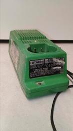 Hitachi 12V-batterijlader voor schroevendraaier, Doe-het-zelf en Bouw, Ophalen, Gebruikt