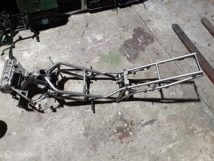 Frame kader met kenteken ST4S ST4 S 996, Motos, Pièces | Ducati, Utilisé, Enlèvement ou Envoi