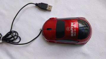Leuke USB-muis voor in de auto  beschikbaar voor biedingen