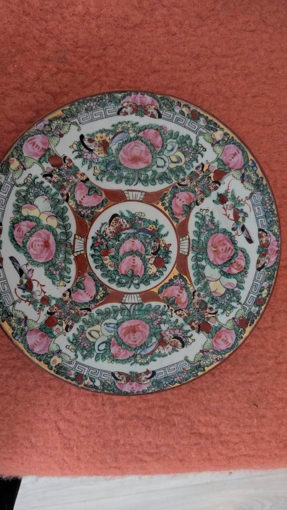 Chinees Porselein Bord – Rose Medallion – Vintage – Handbesc, Antiek en Kunst, Antiek | Wandborden en Tegels, Ophalen of Verzenden