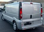 Renault Trafic 2.5 dCi L2H1  99.000Km  Airco  Gps, 2500 kW, Argent ou Gris, Entreprise, 5 portes