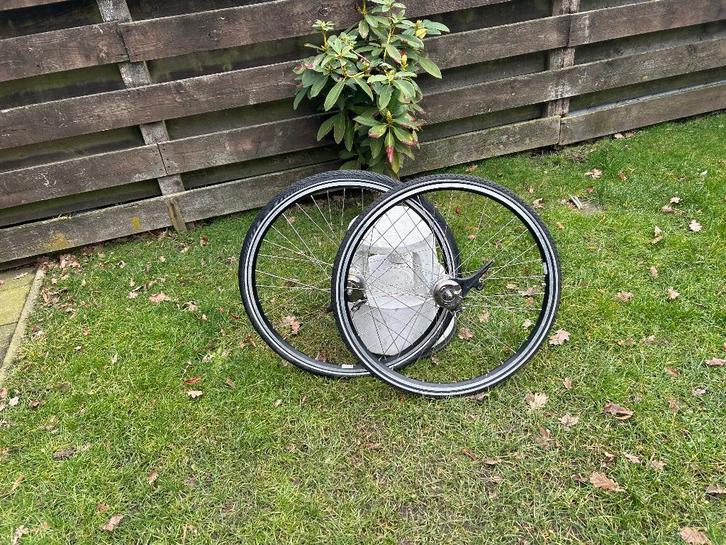 tk:Set Wielen 28 inch achterwiel 7 NEXUS versne. rollerbrake, Fietsen en Brommers, Fietsaccessoires | Overige Fietsaccessoires