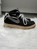 Chaussures Nike taille 42, Vêtements | Femmes, Chaussures, Enlèvement ou Envoi, Sneakers et Baskets, Nike, Comme neuf