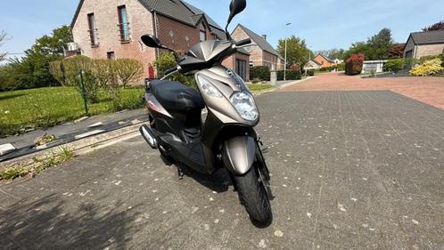 Scooter CLASSE B Sym, Fietsen en Brommers, Snorfietsen en Snorscooters, Gebruikt, SYM, Benzine, Ophalen