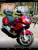 Honda Deauville 650cc <50Kkm 1375€, Motos, 12 à 35 kW, Particulier, 2 cylindres, Tourisme