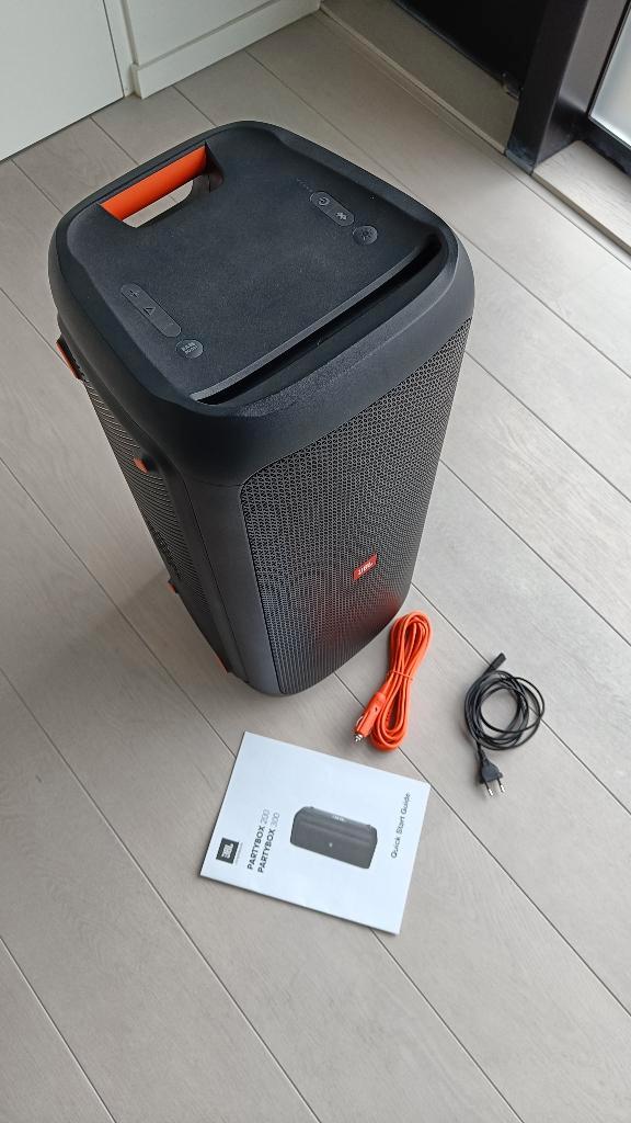 JBL partybox 300, Audio, Tv en Foto, Luidsprekerboxen, Zo goed als nieuw, Complete surroundset, 120 watt of meer, JBL, Ophalen