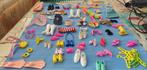 Barby pop accessoires schoenen petjes enz, Ophalen of Verzenden, Zo goed als nieuw, Accessoires
