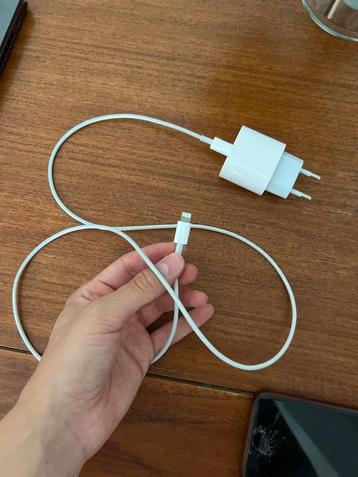 Chargeur rapide Iphone  beschikbaar voor biedingen