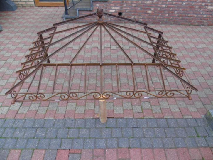 Roestige gepatineerde smeedijzeren kap, 4 modellen!, Tuin en Terras, Tuinmeubel-accessoires, Nieuw, Ophalen