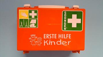 EHBO KOFFER kinderdagverblijf., Enlèvement