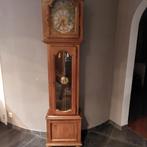 Antieke klok werkt nog, Enlèvement