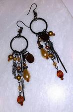 oorbellen chandelier boho bruin en oranje Lovisa, Handtassen en Accessoires, Oorbellen, Overige materialen, Hangers, Bruin, Verzenden