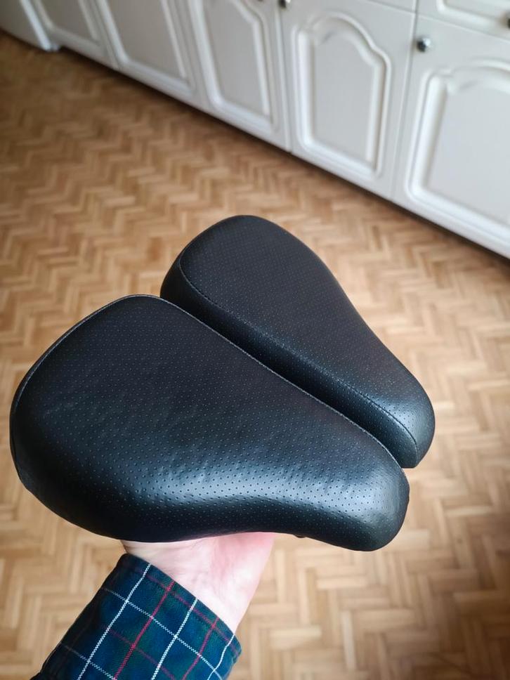 Hobson pro hub noseless zadel fietszadel, Fietsen en Brommers, Fietsonderdelen, Zadel, Ophalen