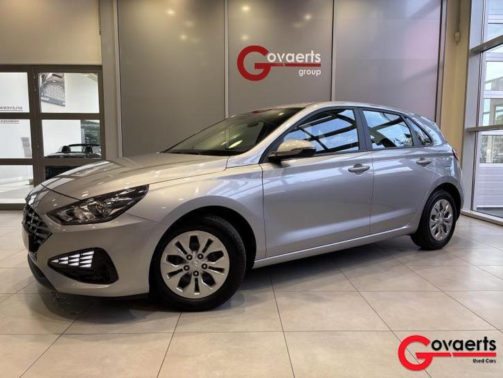 Hyundai i30 1.0 T-GDI 120PK Modern AT7, Auto's, Hyundai, Bedrijf, i30, Airbags, Airconditioning, Bluetooth, Boordcomputer, Centrale vergrendeling