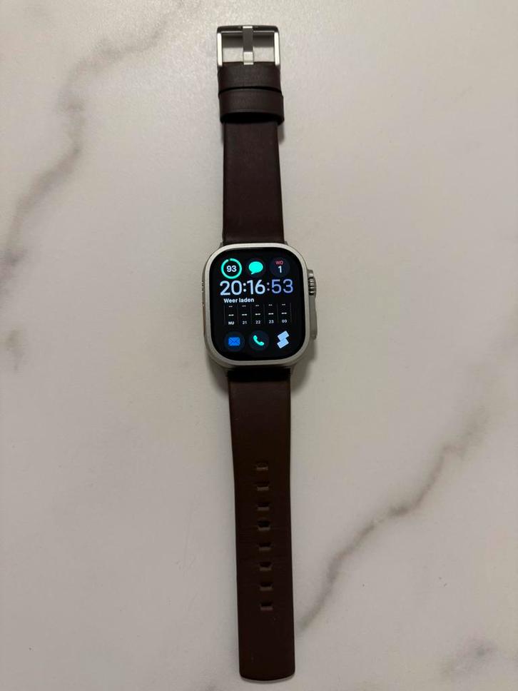 Apple Watch Ultra 2 met garantie, Handtassen en Accessoires, Smartwatches, Zo goed als nieuw, iOS, Zilver, Afstand, Calorieverbanding