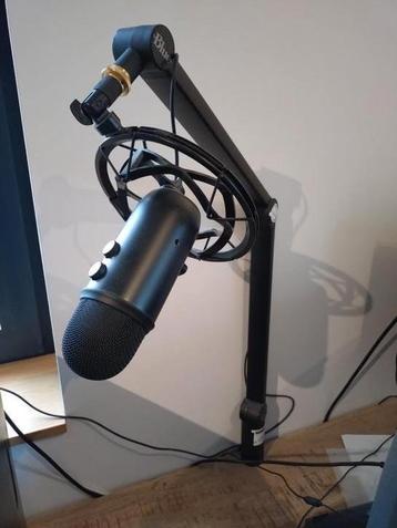 Blue Yeti microfoon met shockmount en staander