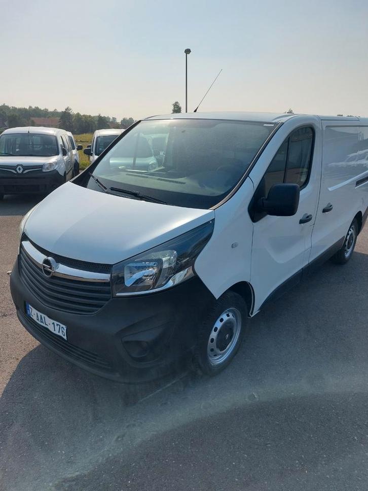 OPEL VIVARO 1.6DCI BLUE 2018 KM 114000PR10500€EXBTW, Auto's, Bestelwagens en Lichte vracht, Bedrijf, Te koop, ABS, Airbags, Airconditioning