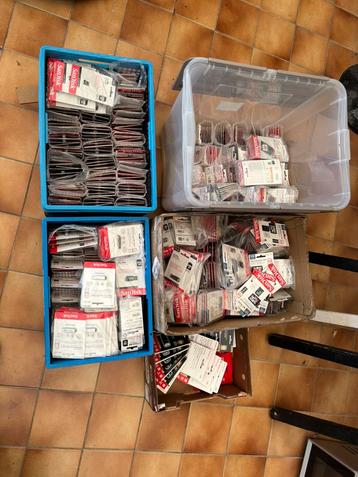 Actions de négociation de Sandisk d'une valeur de 18 000€, Enlèvement