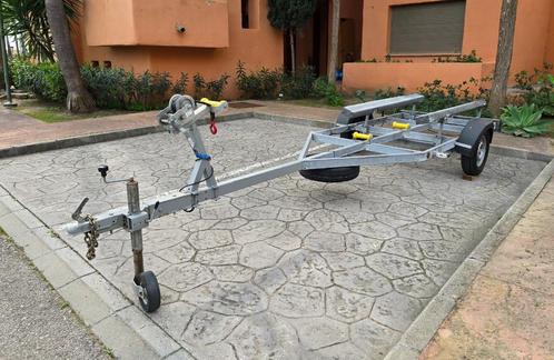 Trailer voor boot in uitstekende staat., Watersport en Boten, Boottrailers, Gebruikt, Minder dan 1500 kg, Minder dan 6 meter, Met rollen