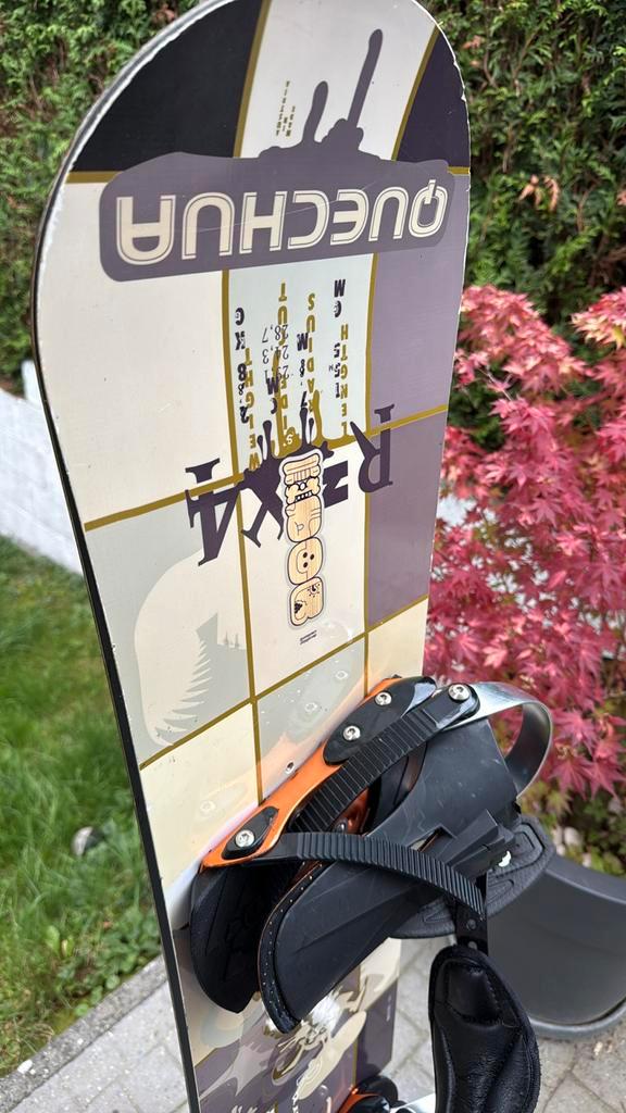 Snowboard et fixations Quechua, Sport en Fitness, Snowboarden, Zo goed als nieuw, Bindingen, Ophalen
