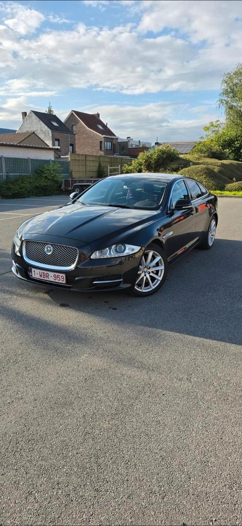 Jaguar xj 2.0 Benzine 241pk full optie, Auto's, Jaguar, Particulier, XJ, Benzine, Automaat, Zwart, Zwart, Achterwielaandrijving