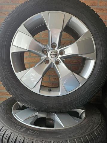 18 inch Volvo XC40 Winterset 5x108 Nokian 6-7mm profiel  beschikbaar voor biedingen