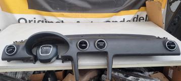 dashboard met airbag audi a3 8p origineel 