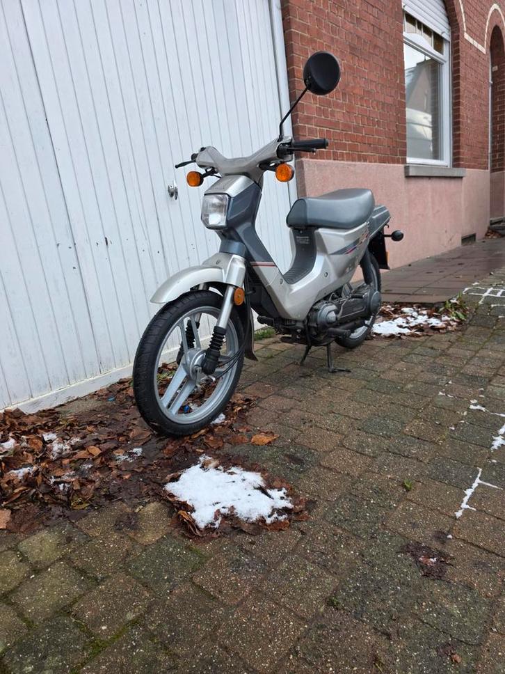 Originele A klasse wallaroo deluxe te koop !!, Fietsen en Brommers, Brommers | Honda, Gebruikt, Overige modellen, Klasse A (25 km/u)