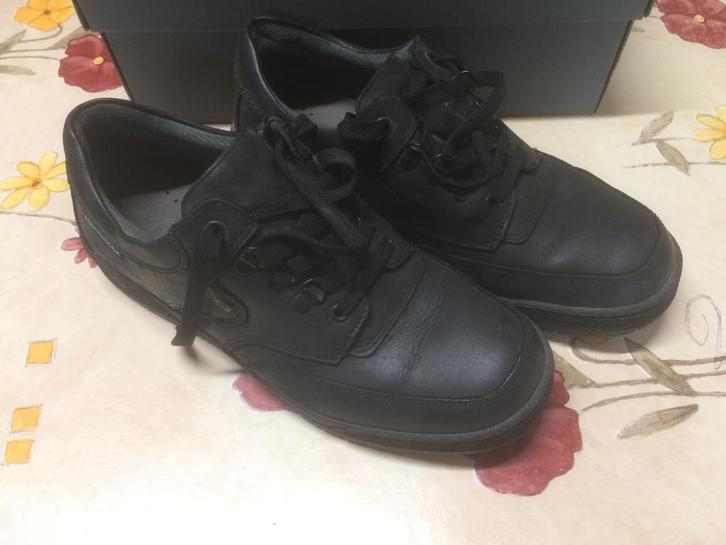 Chaussures Mephisto pour homme taille 9, Vêtements | Hommes, Chaussures, Comme neuf, Chaussures à lacets, Noir, Enlèvement ou Envoi