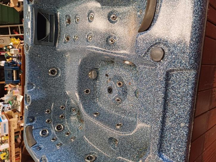 Gratis geleverd geplaatst. Houten omrand, Tuin en Terras, Zwembad-toebehoren, Verwarming, Ophalen of Verzenden