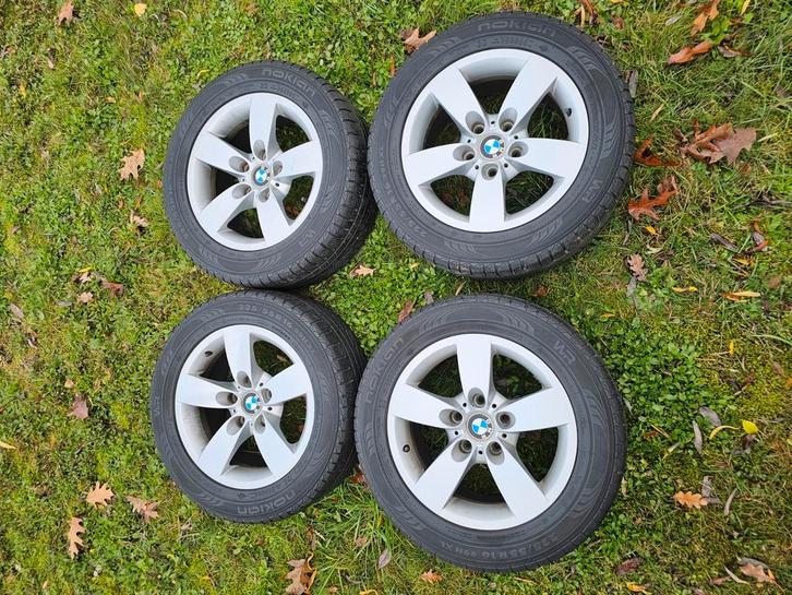 Bmw E60 5 serie originele 16" wielset met winterbanden, Auto-onderdelen, Banden en Velgen, Banden en Velgen, Winterbanden, 16 inch