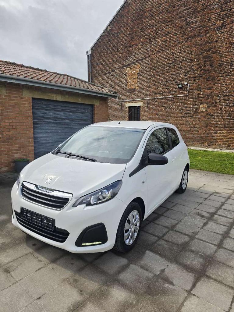 Peugeot 108 prete a immatriculer garantie, Auto's, Peugeot, Bluetooth, Bedrijf, Handgeschakeld, Te koop