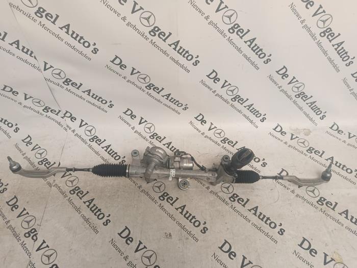 Boîtier de direction assistée d'un Mercedes GLA, 3 mois de garantie, Utilisé, -, -