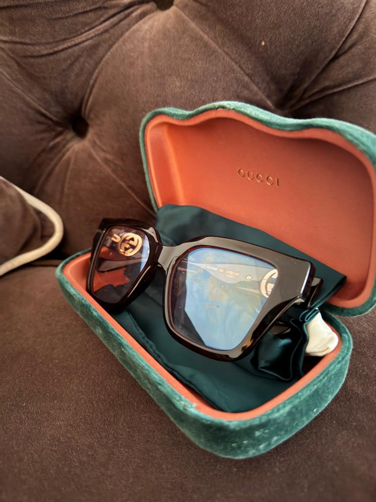 Zonnebril, Bijoux, Sacs & Beauté, Lunettes de Soleil & Lunettes | Hommes, Autres marques, Enlèvement ou Envoi, Comme neuf, Brun